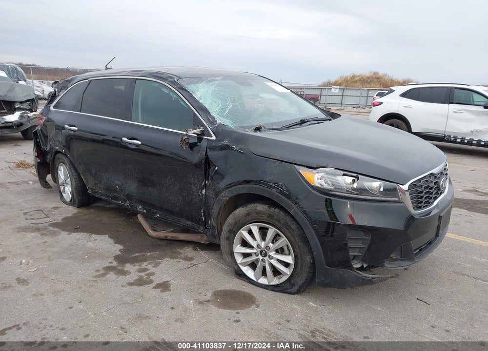 2019 KIA SORENTO 2.4L LX VIN: 5XYPG4A34KG458244