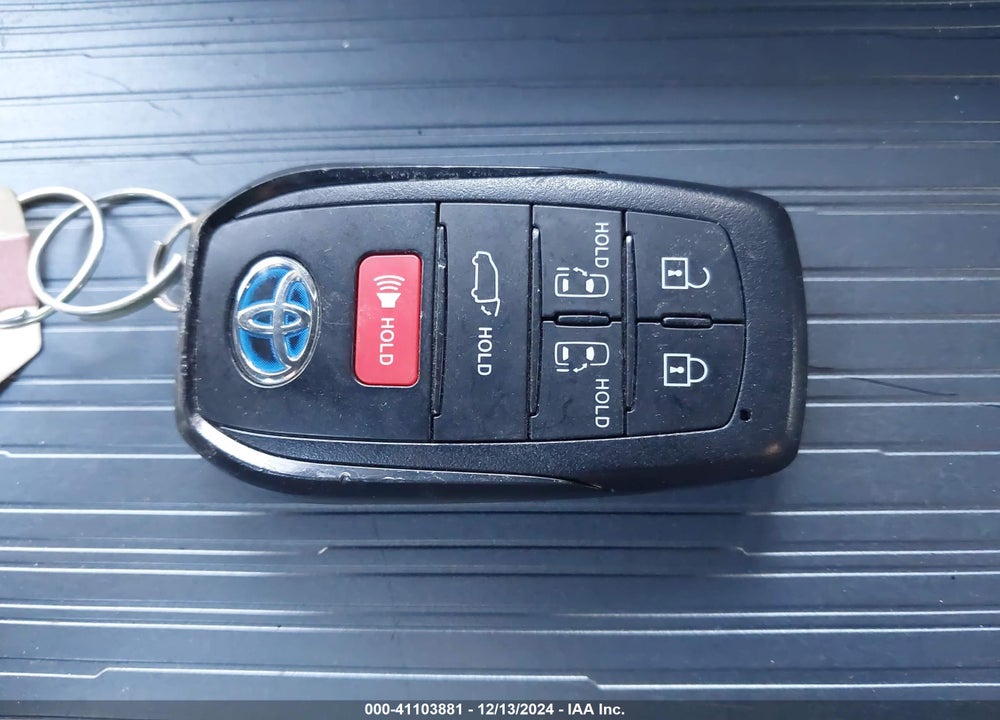 2021 TOYOTA SIENNA XSE VIN: 5TDDRKEC3MS032840