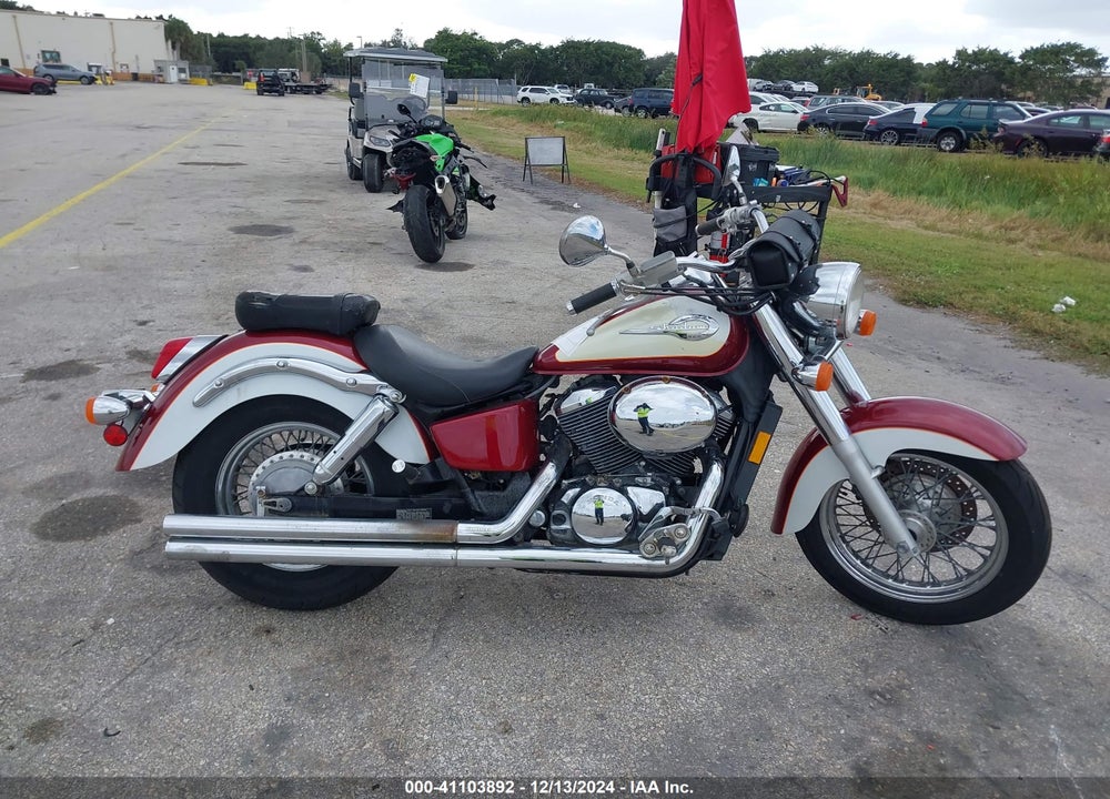 2001 HONDA VT750 CD2 VIN: JH2RC44641K502558