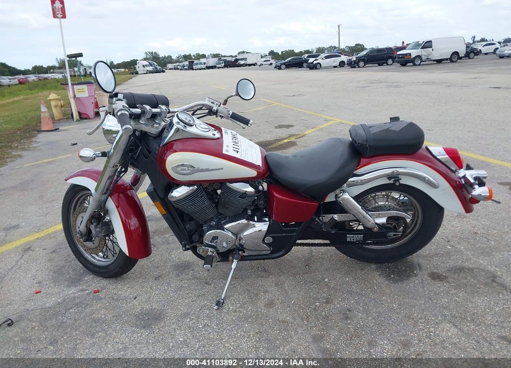 2001 HONDA VT750 CD2 VIN: JH2RC44641K502558