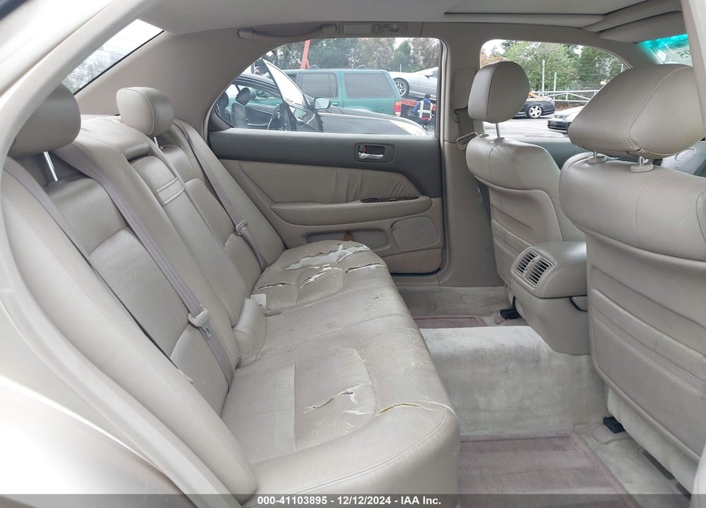 1996 LEXUS LS 400 VIN: JT8BH22F9T0045133