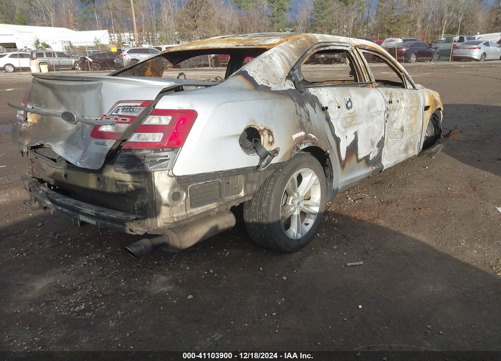 2013 FORD TAURUS SEL VIN: 1FAHP2E83DG104610