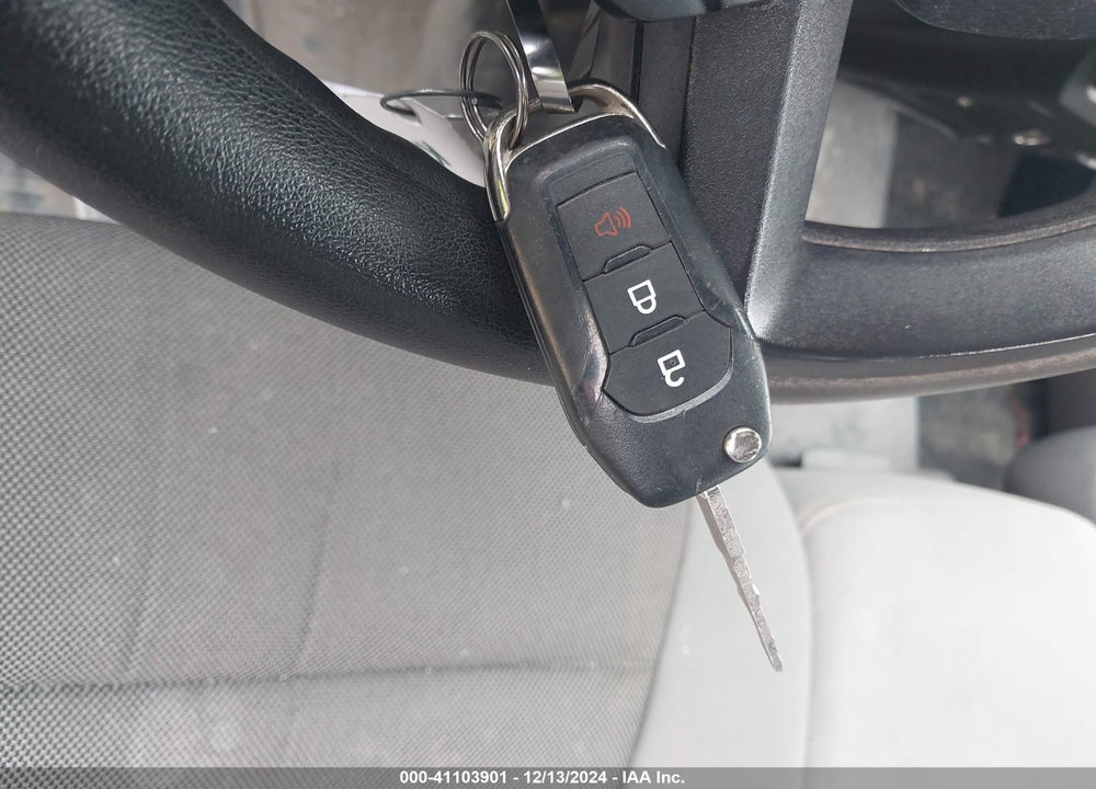 2019 FORD F-150 VIN: 1FTFX1E51KKE79858