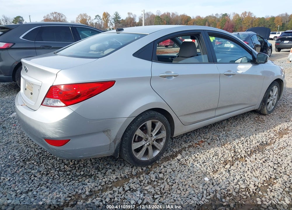2013 HYUNDAI ACCENT GLS VIN: KMHCU4AE8DU338839
