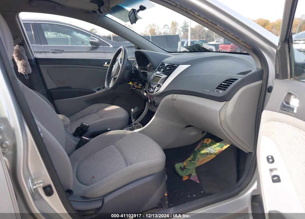 2013 HYUNDAI ACCENT GLS VIN: KMHCU4AE8DU338839