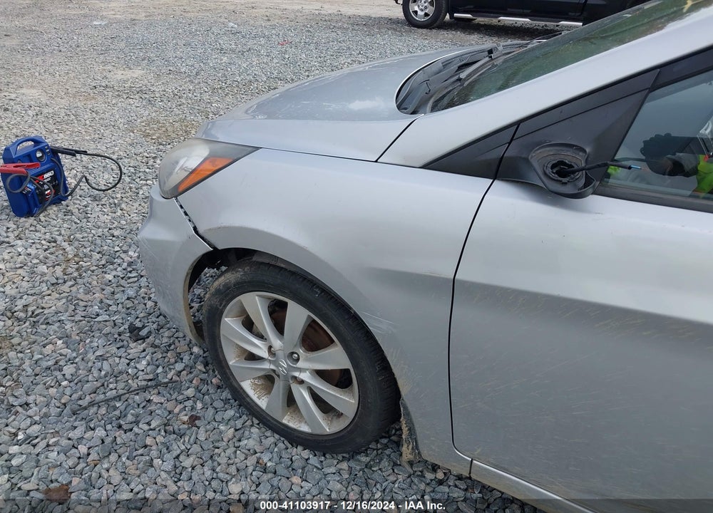 2013 HYUNDAI ACCENT GLS VIN: KMHCU4AE8DU338839