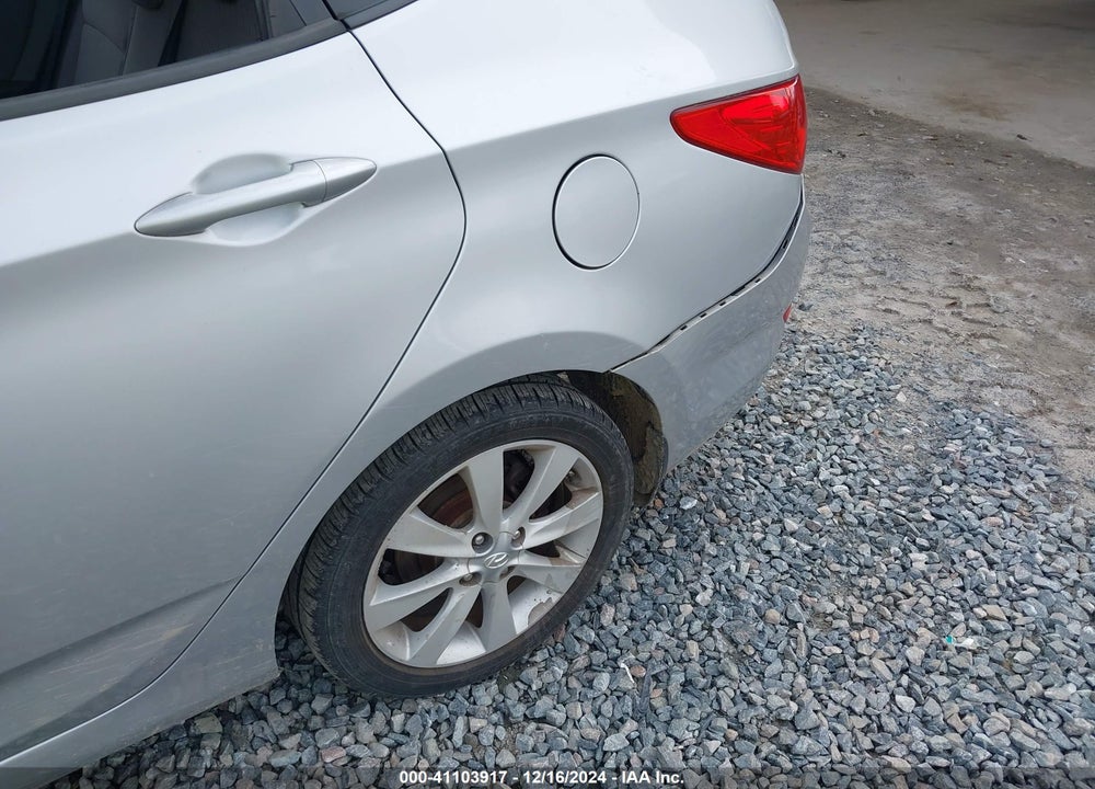 2013 HYUNDAI ACCENT GLS VIN: KMHCU4AE8DU338839