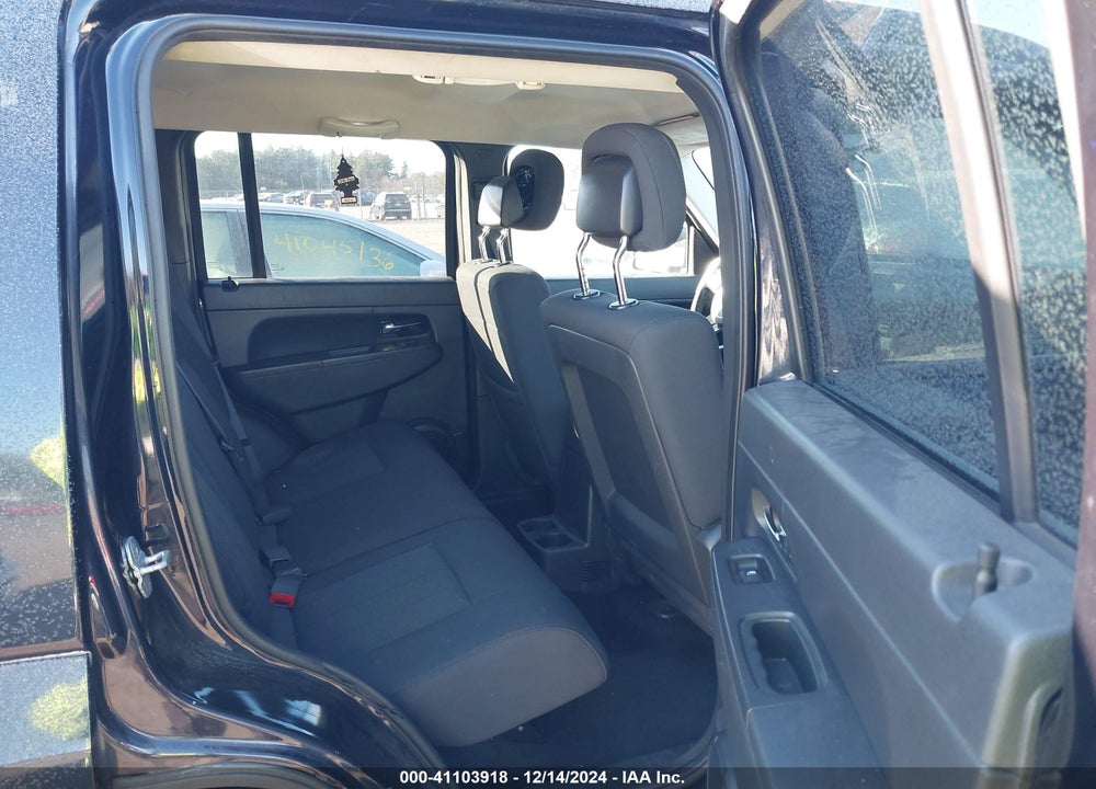2011 JEEP LIBERTY SPORT VIN: 1J4PN2GK5BW564238