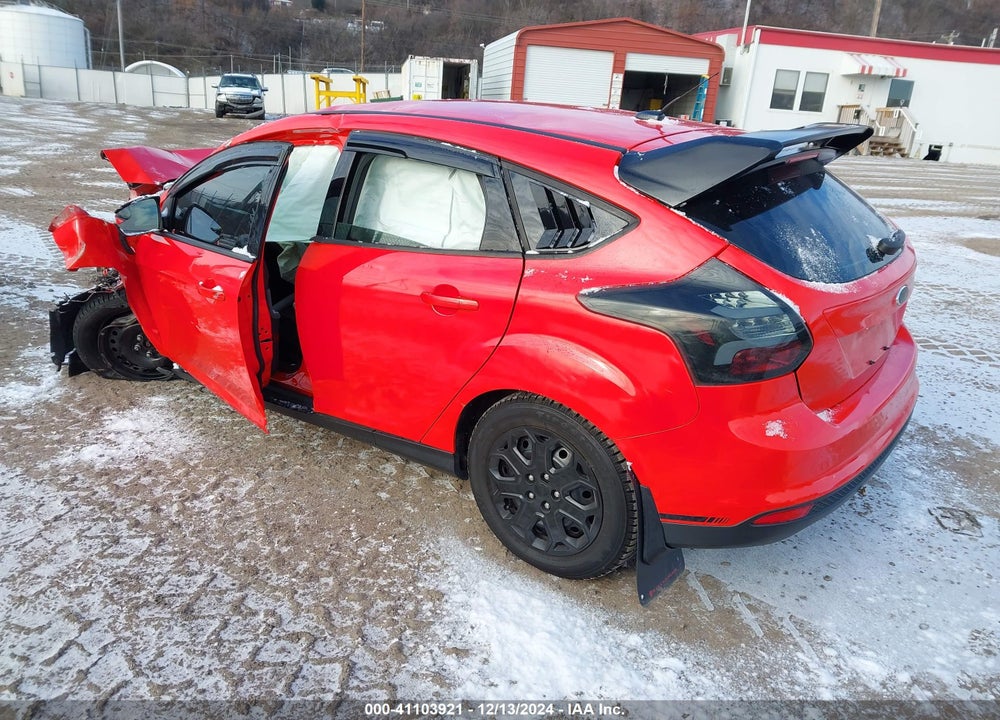 2012 FORD FOCUS SE VIN: 1FAHP3K2XCL124817