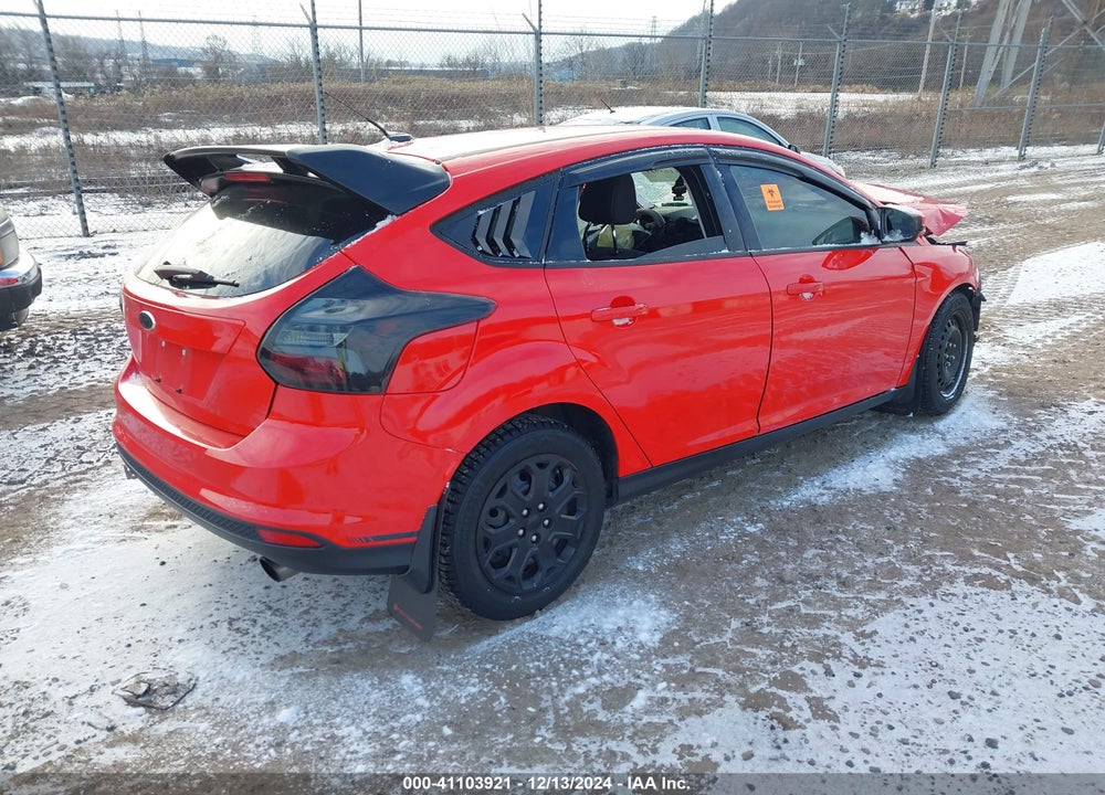 2012 FORD FOCUS SE VIN: 1FAHP3K2XCL124817