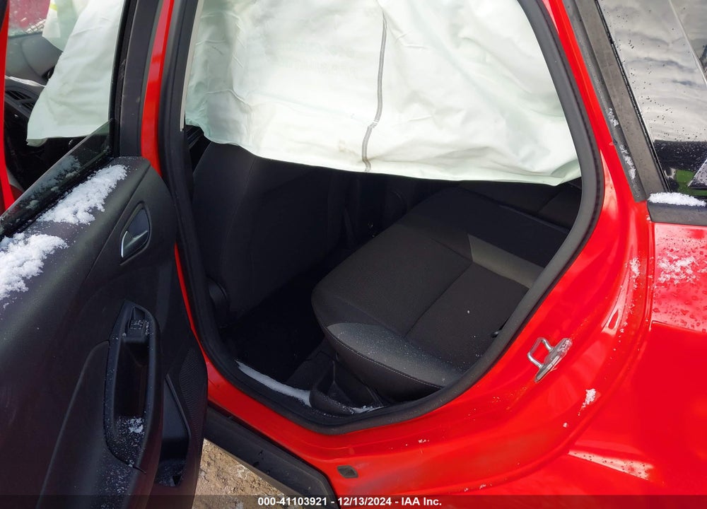 2012 FORD FOCUS SE VIN: 1FAHP3K2XCL124817
