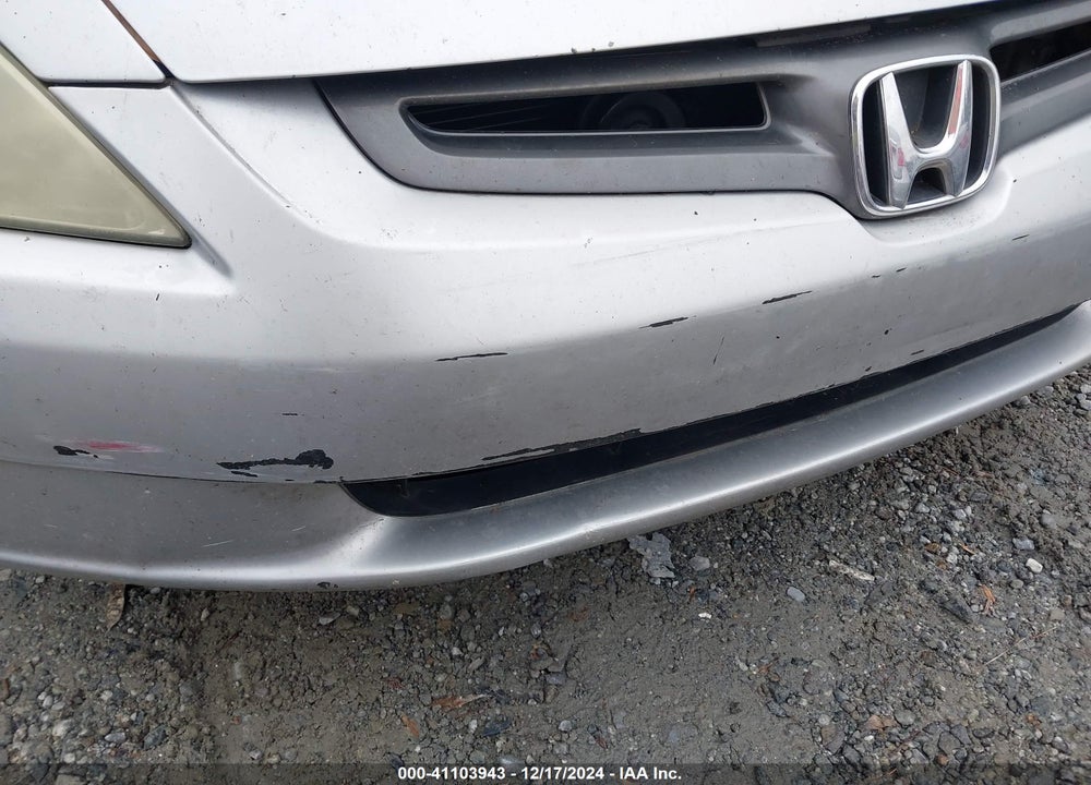 2005 HONDA ACCORD 2.4 EX VIN: 1HGCM56845A050902