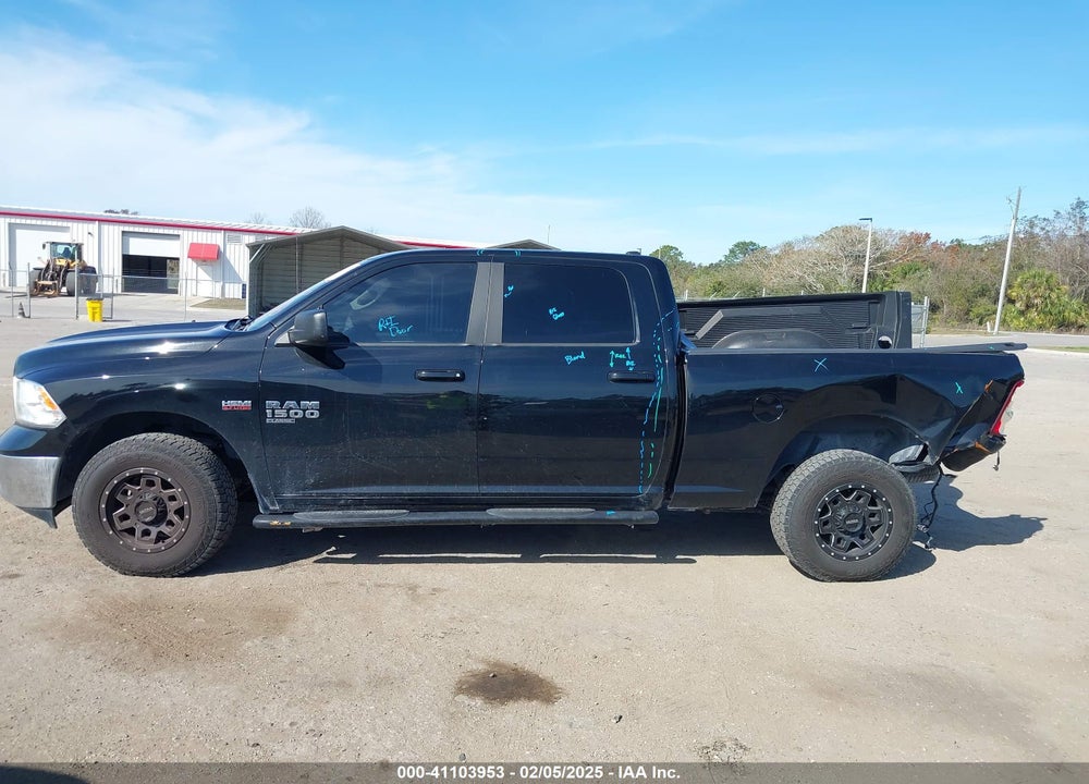 2019 RAM 1500 CLASSIC VIN: 1C6RR7TT4KS606315