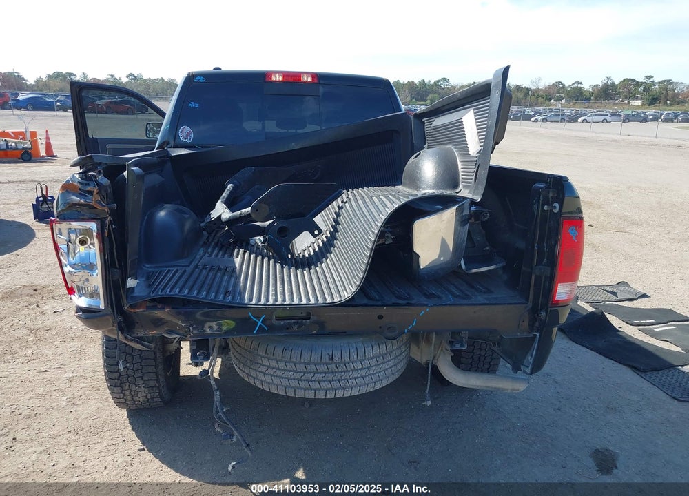 2019 RAM 1500 CLASSIC VIN: 1C6RR7TT4KS606315