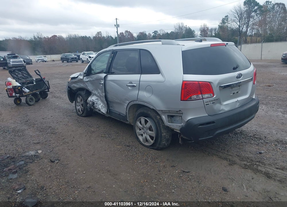 2012 KIA SORENTO LX V6 VIN: 5XYKT4A29CG249905