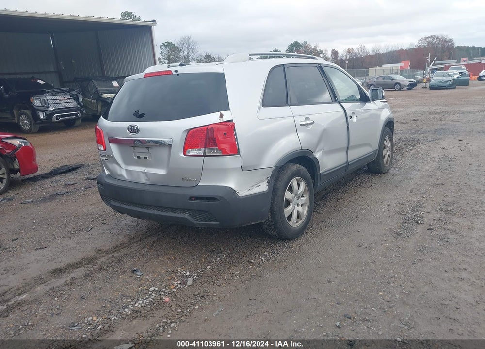 2012 KIA SORENTO LX V6 VIN: 5XYKT4A29CG249905