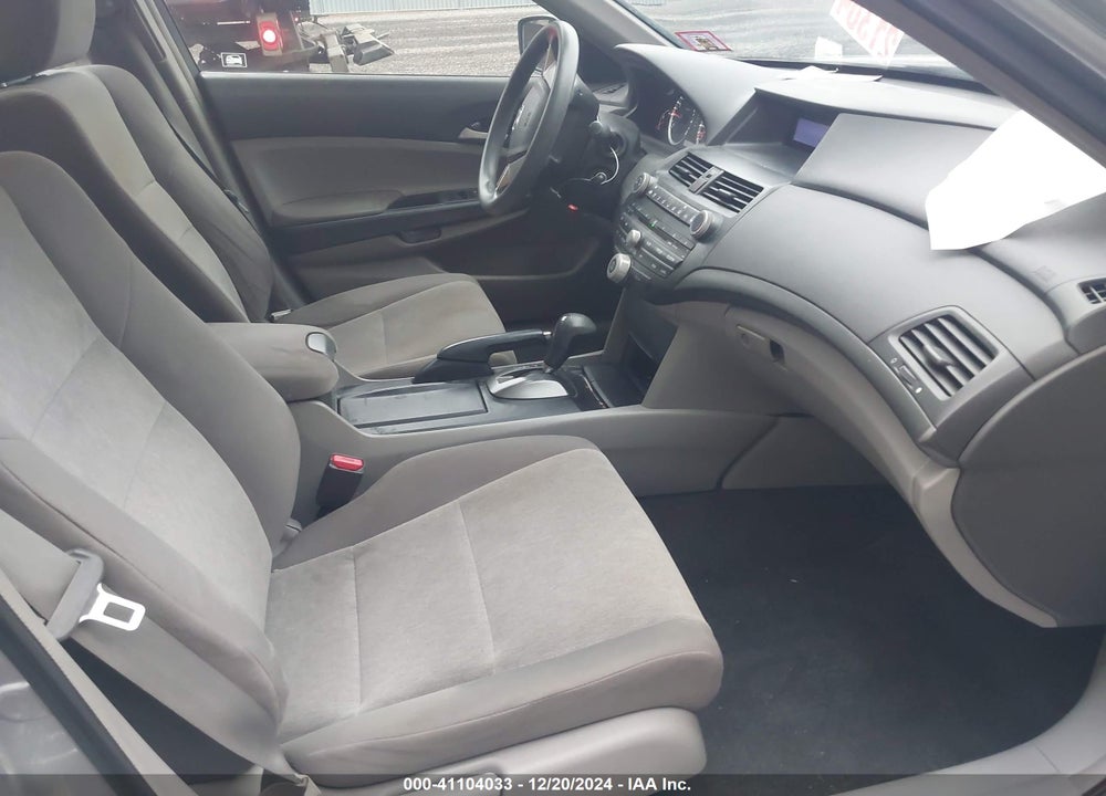 2009 HONDA ACCORD 2.4 LX VIN: 1HGCP26359A189775
