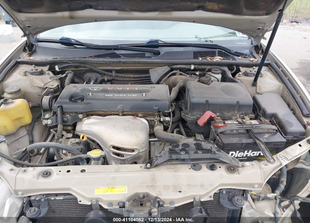 2004 TOYOTA CAMRY LE VIN: JTDBE32K940270456