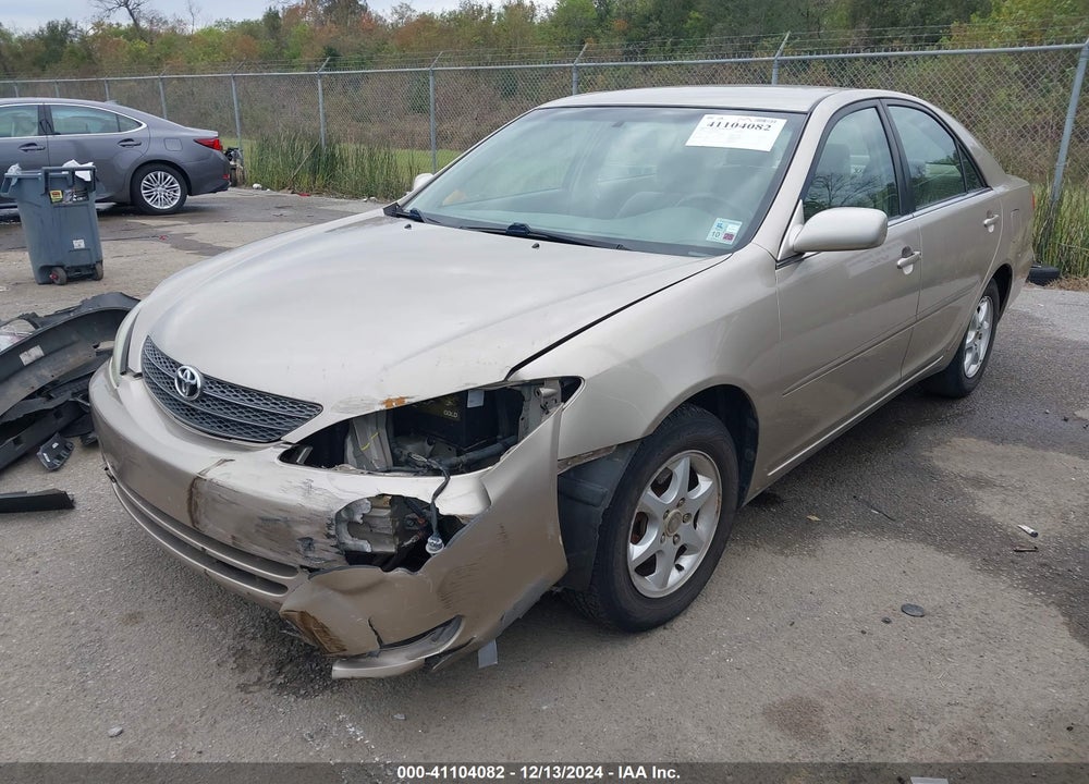 2004 TOYOTA CAMRY LE VIN: JTDBE32K940270456