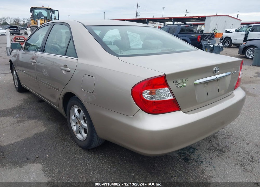 2004 TOYOTA CAMRY LE VIN: JTDBE32K940270456