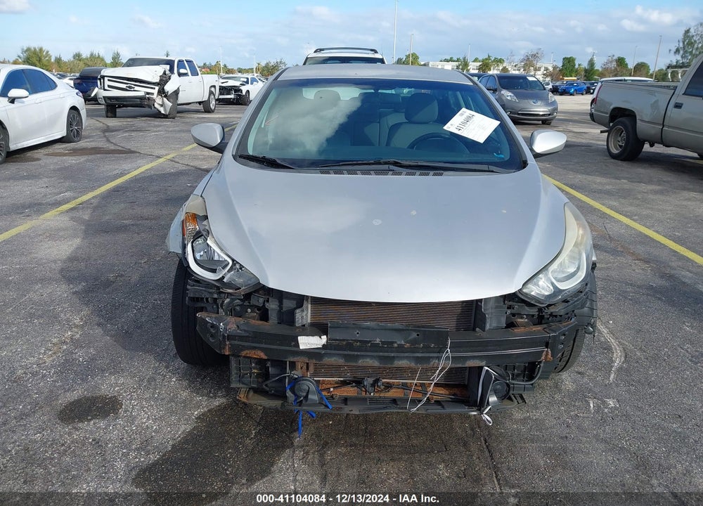 2015 HYUNDAI ELANTRA SE VIN: 5NPDH4AE5FH579560