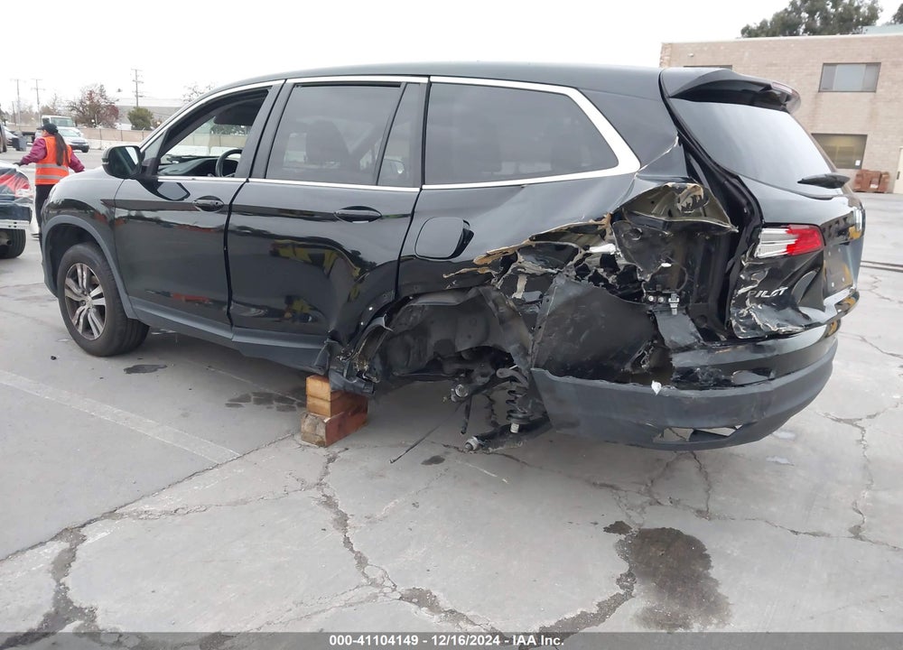2018 HONDA PILOT EX-L VIN: 5FNYF6H51JB004324