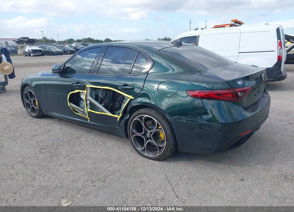 2021 ALFA ROMEO GIULIA TI SPORT RWD VIN: ZARFAMBN7M7649045