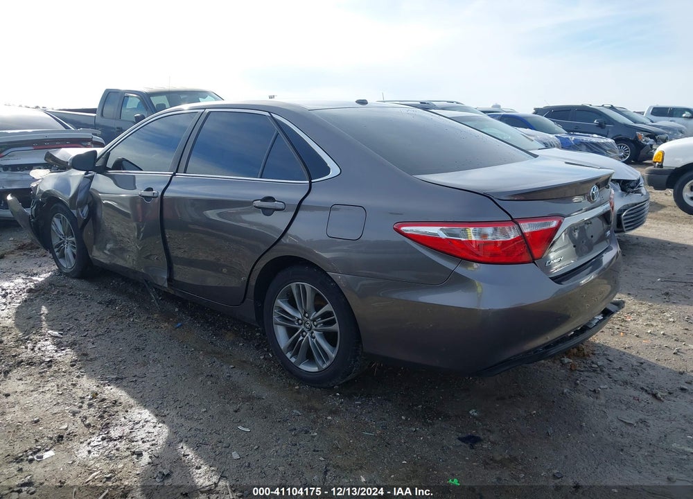 2017 TOYOTA CAMRY SE VIN: 4T1BF1FK7HU434843