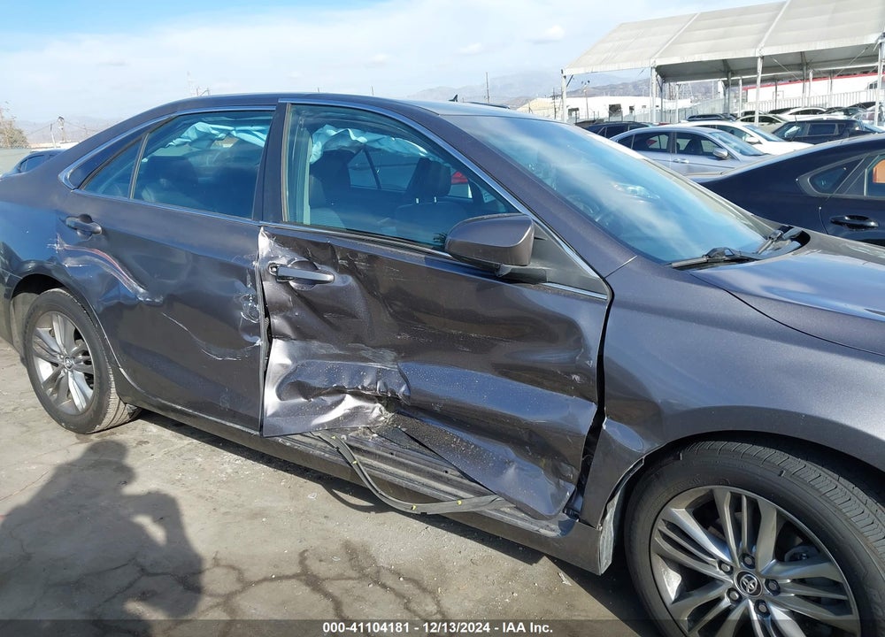 2015 TOYOTA CAMRY SE VIN: 4T1BF1FK8FU037543