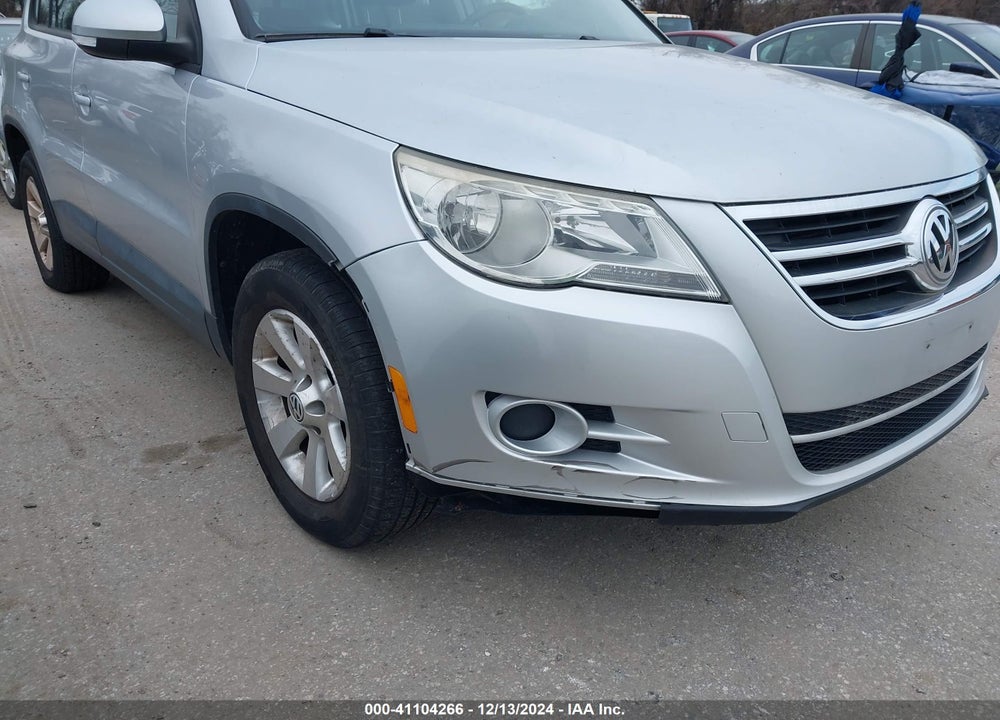 2009 VOLKSWAGEN TIGUAN S/SE/SEL VIN: WVGAV75N39W002057