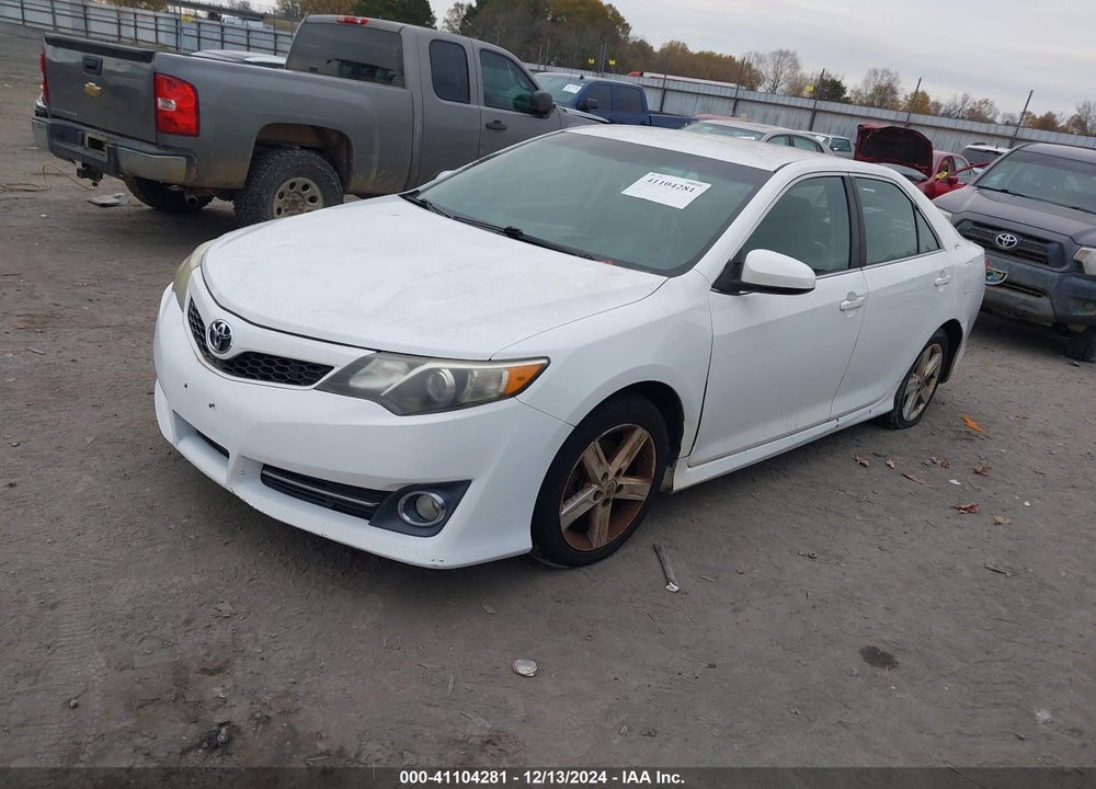 2014 TOYOTA CAMRY SE VIN: 4T1BF1FK9EU418736