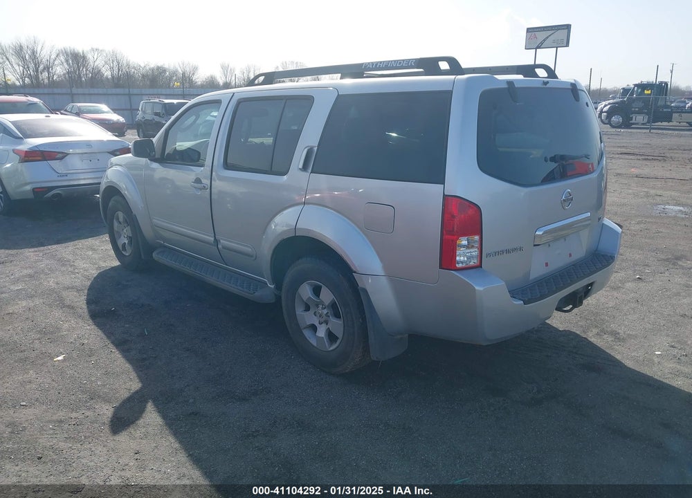 2006 NISSAN PATHFINDER SE VIN: 5N1AR18U26C682325