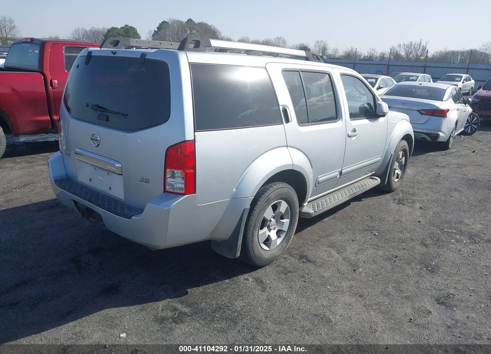 2006 NISSAN PATHFINDER SE VIN: 5N1AR18U26C682325