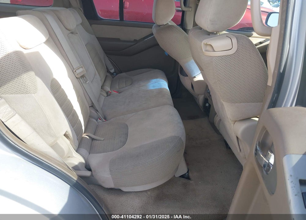 2006 NISSAN PATHFINDER SE VIN: 5N1AR18U26C682325