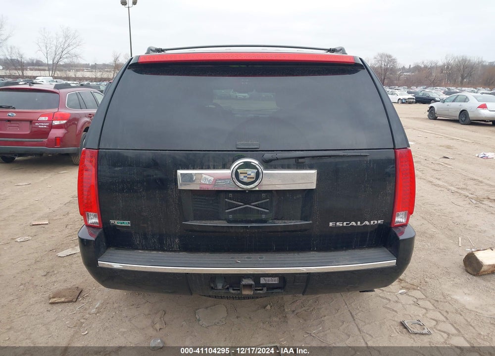 2011 CADILLAC ESCALADE VIN: 1GYS4AEF5BR271967