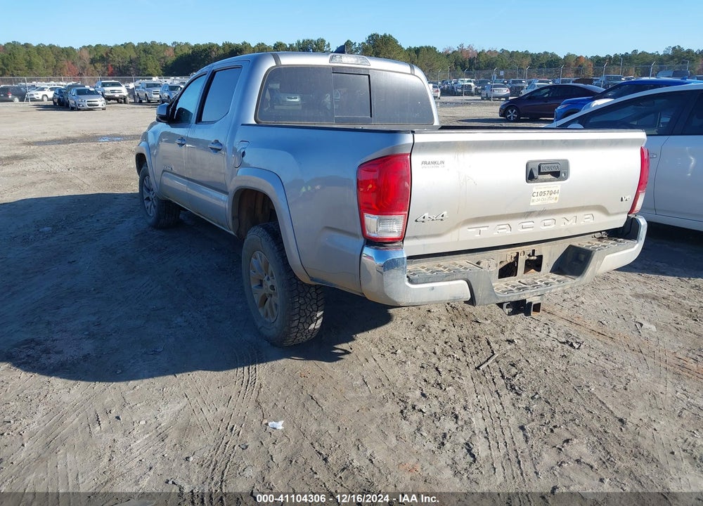 2019 TOYOTA TACOMA SR5 V6 VIN: 3TMCZ5AN8KM256865