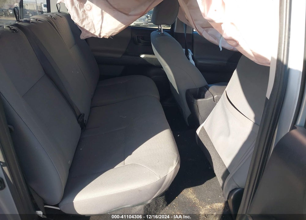 2019 TOYOTA TACOMA SR5 V6 VIN: 3TMCZ5AN8KM256865