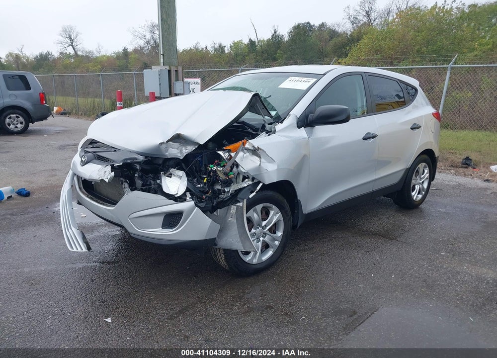 2013 HYUNDAI TUCSON GL VIN: KM8JT3AB5DU740277