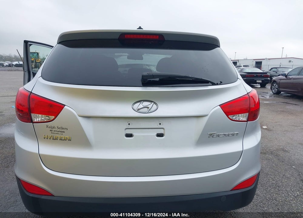 2013 HYUNDAI TUCSON GL VIN: KM8JT3AB5DU740277
