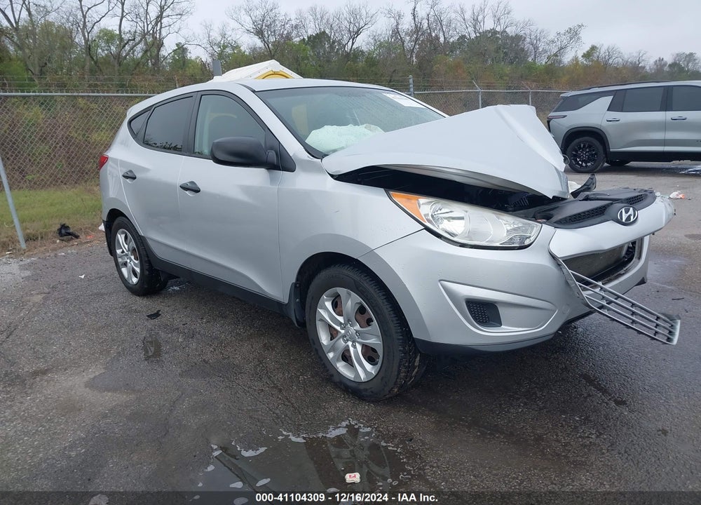 2013 HYUNDAI TUCSON GL VIN: KM8JT3AB5DU740277
