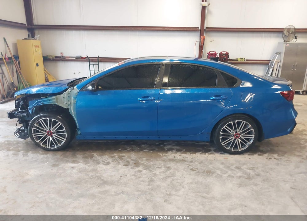2022 KIA FORTE GT VIN: 3KPF44AC6NE464424