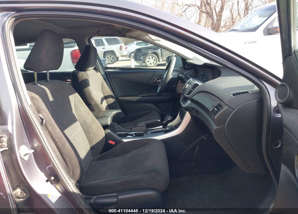 2013 HONDA ACCORD VIN: 1HGCR2F74DA024533