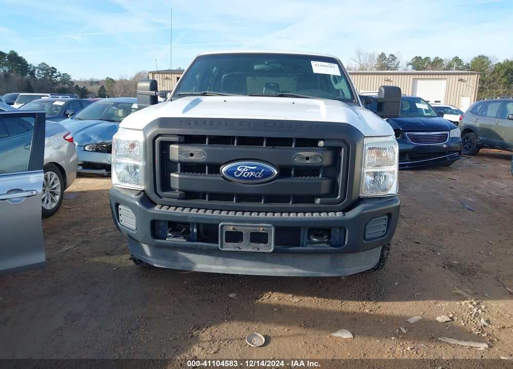 2011 FORD F-250 XL VIN: 1FT7W2BT0BEB57775