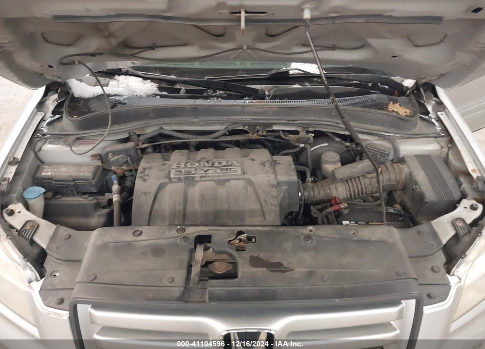 2006 HONDA PILOT EX VIN: 5FNYF28456B005869