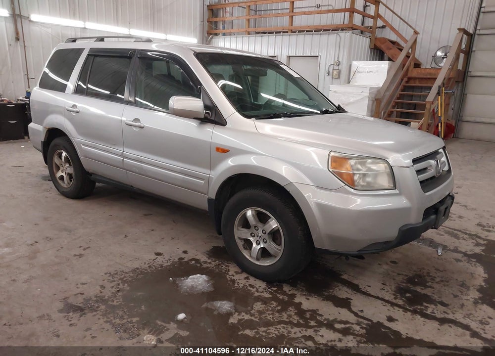 2006 HONDA PILOT EX VIN: 5FNYF28456B005869