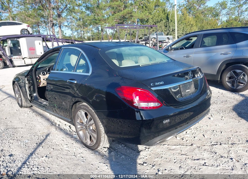 2018 MERCEDES-BENZ C 300 VIN: 55SWF4JB9JU278235