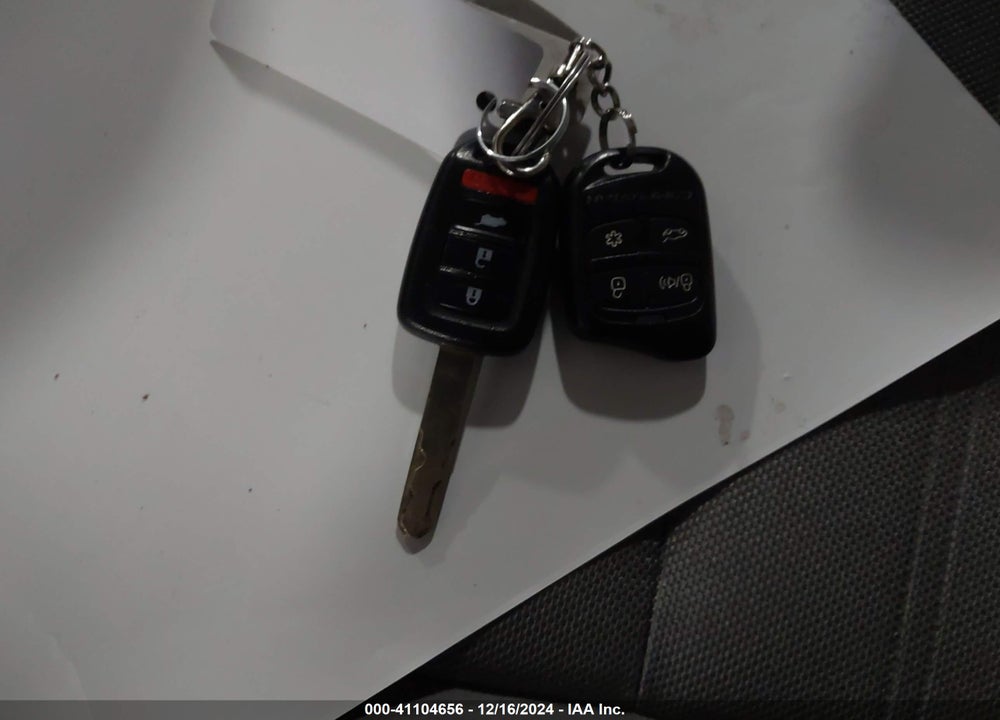 2017 HONDA CR-V LX VIN: 2HKRW6H39HH224826