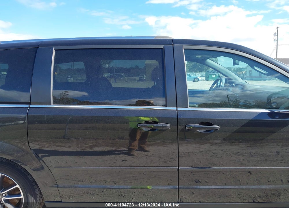 2017 DODGE GRAND CARAVAN SXT VIN: 2C4RDGCG9HR806675