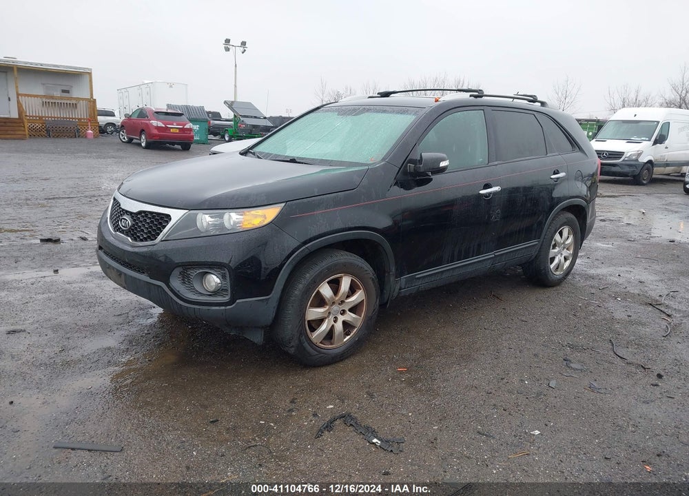 2012 KIA SORENTO LX VIN: 5XYKT4A67CG260341