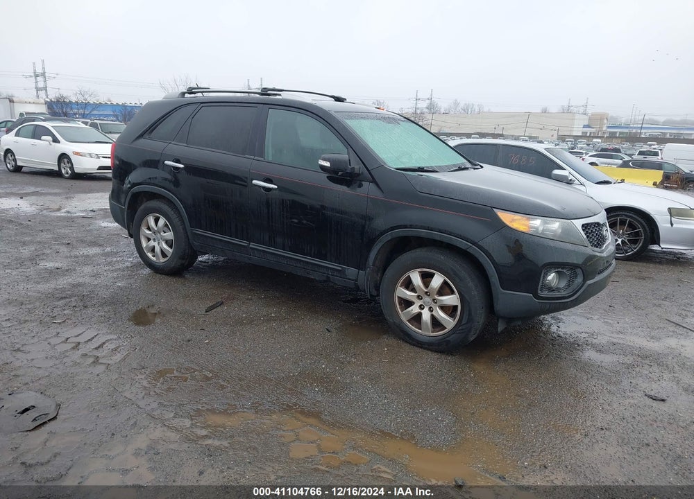 2012 KIA SORENTO LX VIN: 5XYKT4A67CG260341